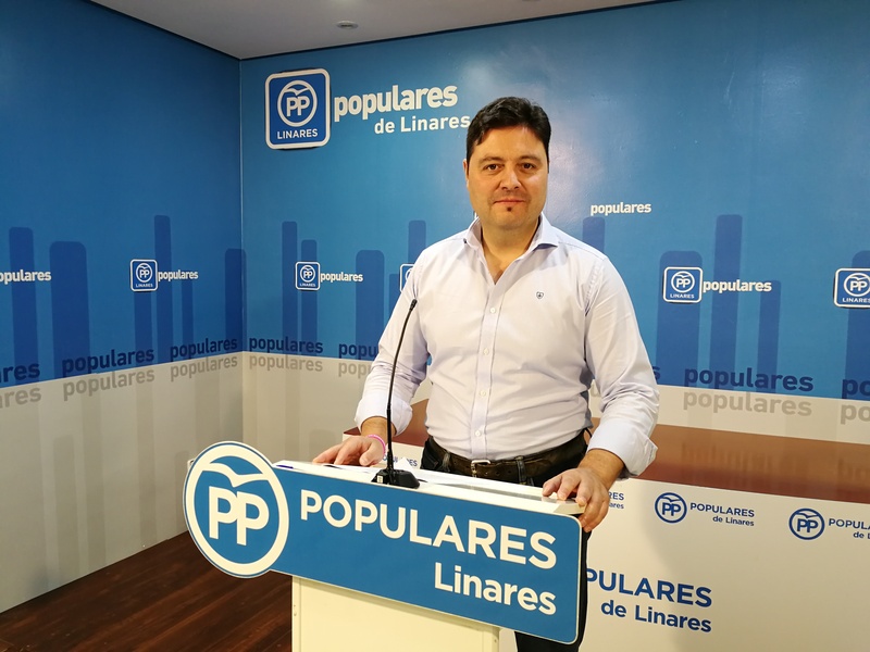 Roldán exige la dimisión o el cese fulminante del consejero socialista de Empleo, Javier Carnero, “por sus declaraciones despreciables e hirientes hacia Linares”