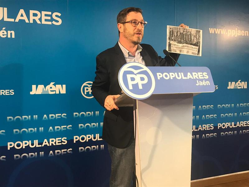 Contreras lamenta que Reyes haya hecho “mucha Diputación y poca provincia”, reduciendo la inversión por habitante en un 21%, pasando de 86,28 a 68,49 euros