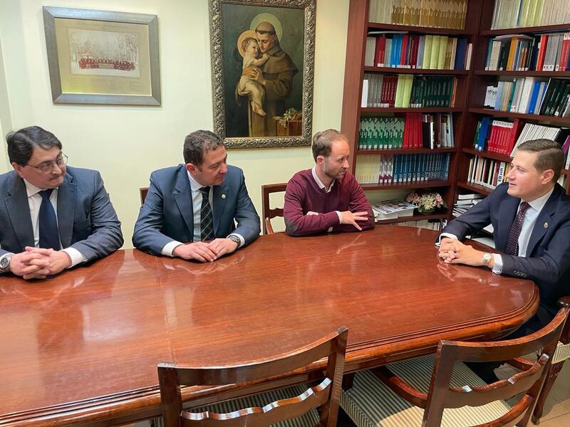 Domínguez valora que el Gobierno de Juanma Moreno retome el proyecto de la Ciudad de la Justicia, “otra falsa promesa del PSOE con la que nosotros cumpliremos”