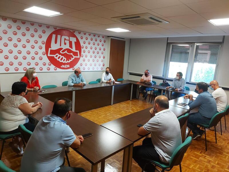 La dirección provincial del PP de Jaén mantiene un primer encuentro con UGT