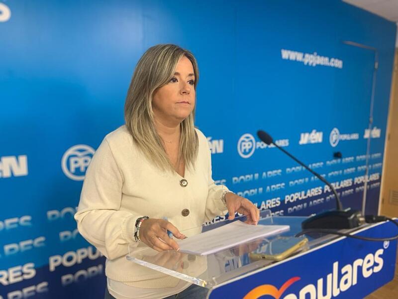 El PP de Jaén defiende el esfuerzo de Juanma Moreno para contar con 12.000 sanitarios más
