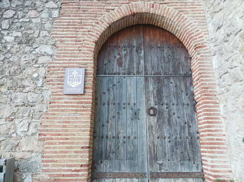El PP critica que el Castillo de Segura de la Sierra permanezca  cerrado y la alcaldesa “cruzada de brazo sin hacer nada”, por lo que le exigen su inmediata apertura 