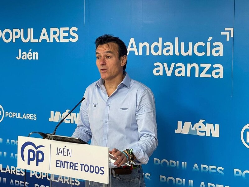 González: “No vamos a dedicar ni un minuto de nuestro tiempo a mercadear con el Ayuntamiento porque nuestra dedicación es única y exclusivamente por y para Jaén”