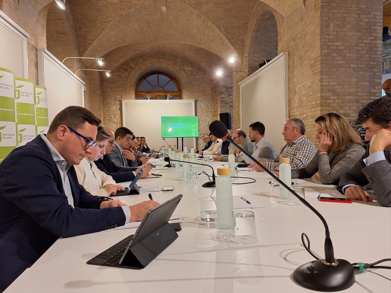 El PP lamenta que la Diputación traicione a los agricultores jiennenses y acepte el hachazo a la provincia de la actual PAC