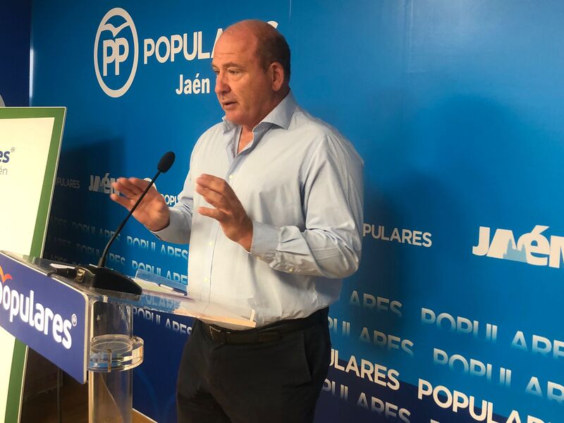 Márquez advierte del impacto de la “subida desmesurada” de la luz en los agricultores y autónomos de la provincia 